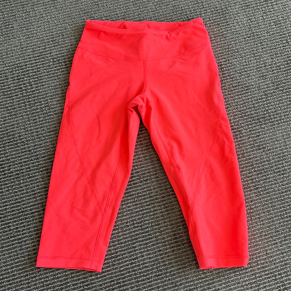 Zella neon coral capri leggings size S